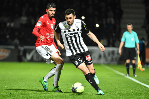 周琦与北京首钢合同细节曝光