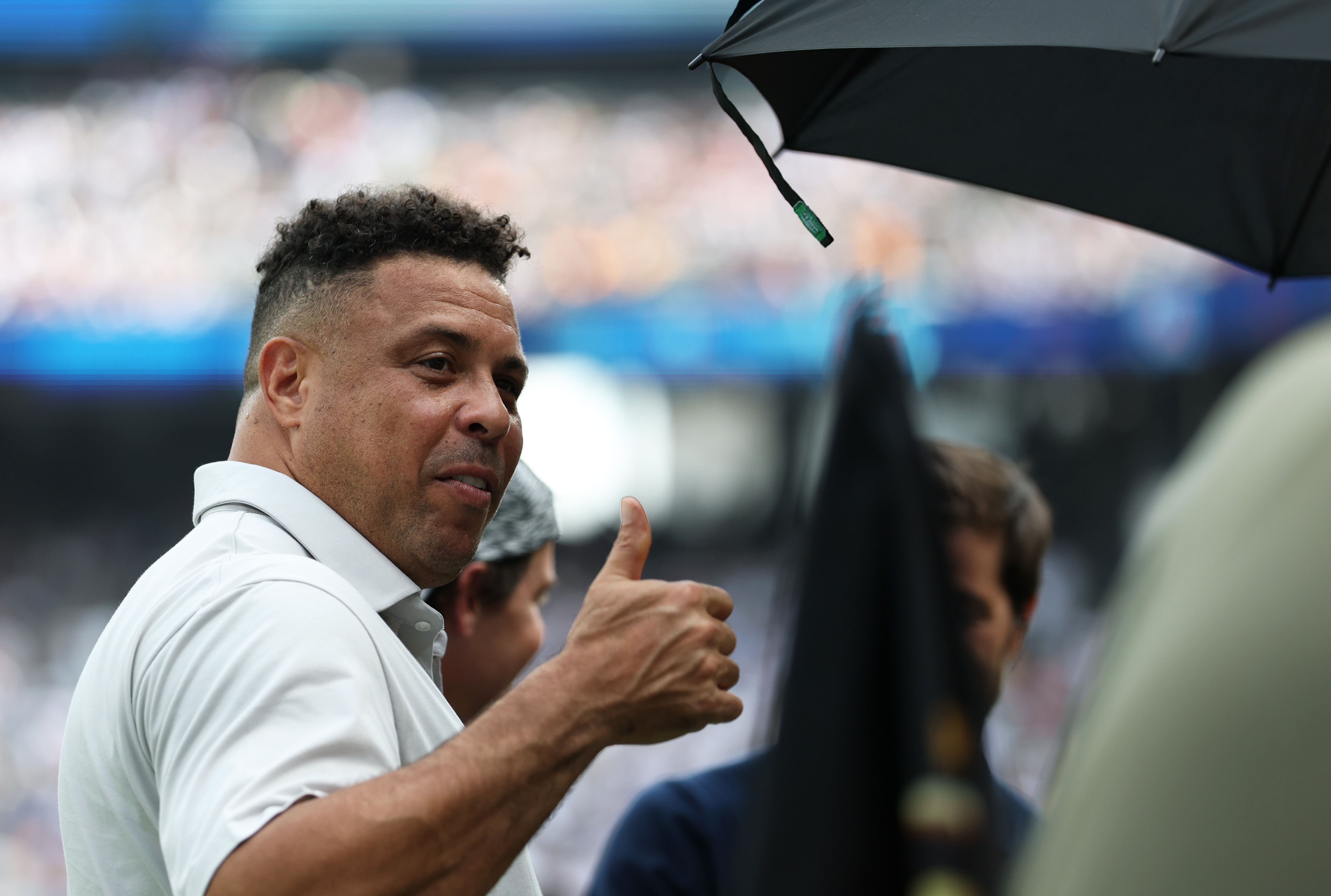 LOL官网登录入口-关于欧超杯今夜再迎强敌，巴黎圣日耳曼防线松动，主帅态度：态度坚定，球队文化再被提及的信息